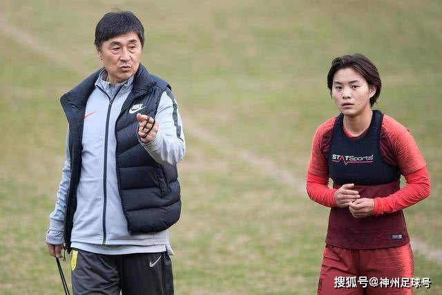 中国游客观赛世界杯遭持枪抢劫 中国驻墨西哥大使馆发布提醒